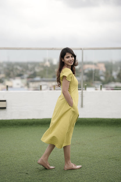 chic textured midi dress
